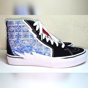 NWT New Vans Sk8-Hi Bolt Liquify Black - Women’s 7